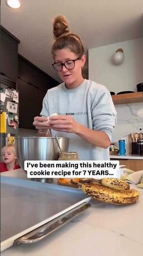 Healthy Cookie Recipe - I’ve made this for 7 YEARS!! #shorts #healthydessert #cookies