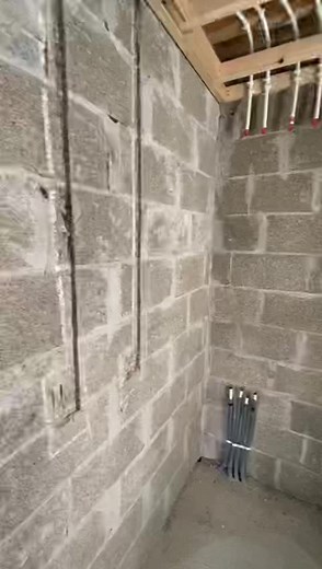 Wall chasing on a site in Kildare, using the Hilti wall chaser and vacuum cleaner which leaves very little dust keeping the work clean 👌 #wallchasing #coredrilling #hiltii #coreholes #constructionmeath #constructionireland #directcorelimited #newbuildsmeath #concretecutting