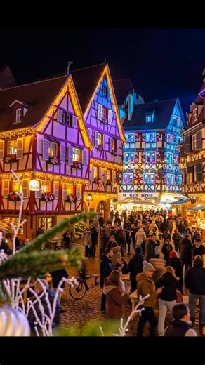 Colmar, le Haut-Rhin ❤️ #Colmar #colmarfrance #alsace #alsacetourisme #noel | Villes de France