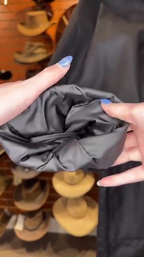 32 reactions | Taffeta Lining is a silk like fabric with a smooth texture and makes it easy to put your jacket on in a hurry without it bunching up! Today’s model is the low rider duster! #outbacktradingcompany #longfortheride #outfittinglifesadventures #featurefriday #taffetalining #dusterjacket | Outback Trading Company LTD. | Facebook