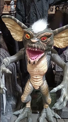 Gremlins’ Stripe Comes Alive!😱