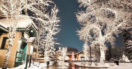 The 7 Best Christmas Towns In Idaho