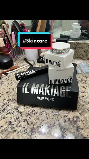 IL Makiage Power Cream Recharge Review
