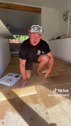 Step-by-Step Guide to Installing Engineered Oak Flooring - DIY Tutorial