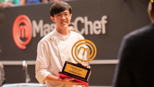 Engineering Student Derek Cheong Crowned MasterChef Singapore Season 2 Winner - CNA Lifestyle