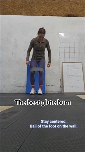 Banded glute clam at wall. The best glute exercise #glutes #strengthandconditioning