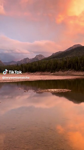 Bridger Range in Bozeman, Montana #montana #bozemanmontana #sunset