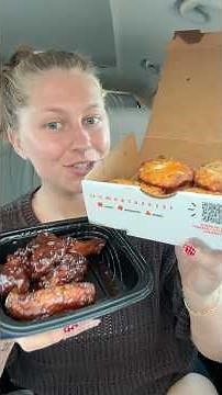 Trying EVERY side at Little Caesar’s 😍🍕 #littlecaesarspizza #foodie #littlecaesars