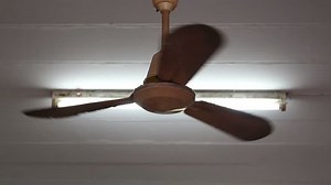 「家の天井扇」の動画素材（ロイヤリティフリー）23135302 | Shutterstock