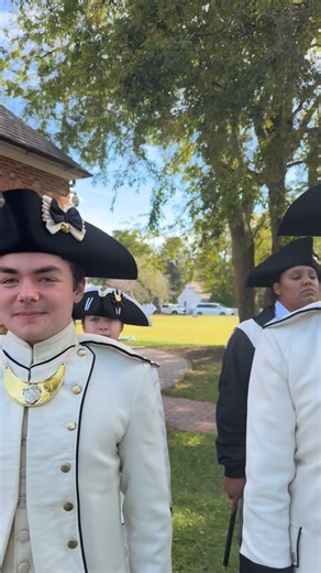 Young Lafayette ( @mrroywulf ) with the PVI Fife and Drum Corps in Yorktown, Virginia. #lafayette200 #marquisdelafayette #lafayette #franceintheus | The American Friends of Lafayette