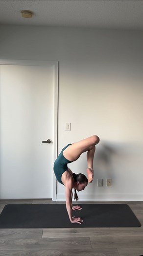 Michelle Spina - Content Creator on Instagram: "Fingers and toes crossed I like this story better My back was in fact broken after this 🥨 #acro #handstands #unemployed #startingover"