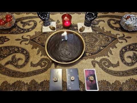 💌💘Πως με σκέφτεται;Του λείπω;💘💌 #διάλεξεμιακάρτα #pickacard