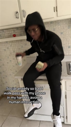 Coping with Social Anxiety in Everyday Life