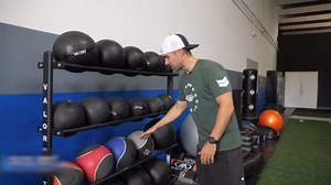 7 best medicine ball exercises for gym-goers of all fitness levels