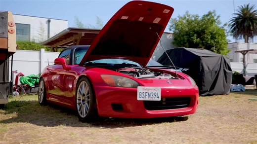 Fixing a damaged Honda sports car on an extreme budget