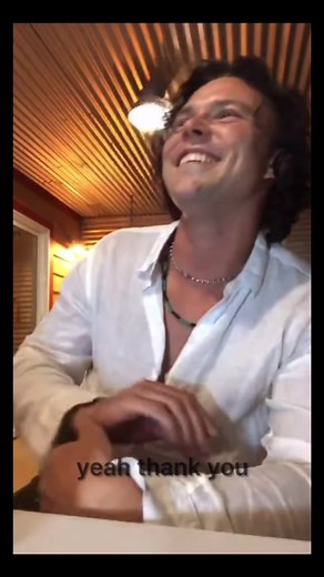 Expressing Love Through Eyes | Ashton Irwin & Girlfriend Moments