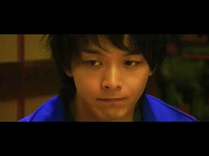 中村倫也が23年間家族になりすます宇宙人を演じるコメディ『宇宙人のあいつ』予告編