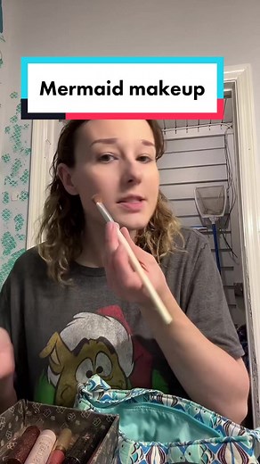 Link in bio waterproof mermaid makeup is in my amazon storefront! I only buy shark friendly makeup but got a lot of this makeup as a gift #makeup #getreadywithme #mermaid #professionalmermaid #mylife #ootd @Fleeky Friday