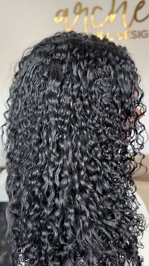 Kristen’s hair needed some TLC after suffering some hair trauma at another salon, so we did some Curl Rejuvenation to get her #juicy again 💦 All products used here are available for purchase. Use the info in my bio to secure your appointment now! #foryoupage #atlanta #fyp #curlyhair #trending #curlspecialist #atlcurlspecialist #devacutatlanta @Redken