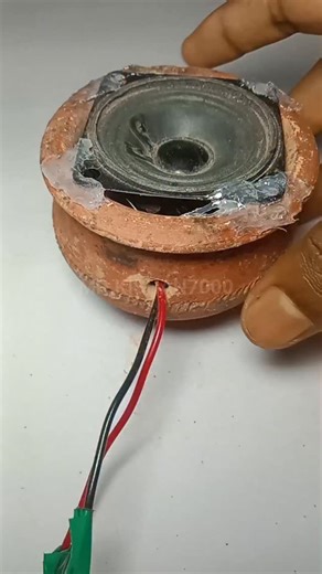 Kishan Mandal on Instagram: "Amazing Speaker Fitting #short #video #viralvideos #project #technology"