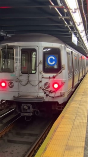 Classic Power on the C Line Pullman Standard R46 Heading Out of the Station #PullmanR46 #R46 #Cline