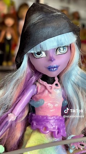 Monster High doll details series - today we look at the super gorgeous GHOST Monster High dolls in my collection and their incredible details :)