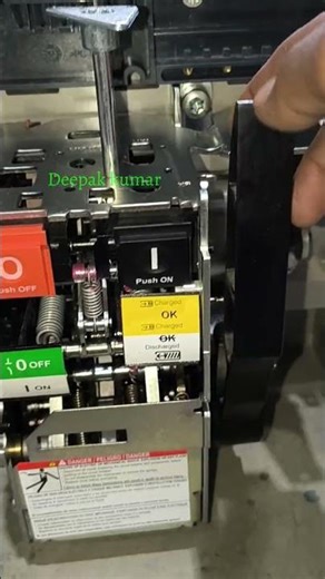 Electrically Operated Draw-out Air Circuit Breaker