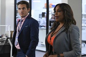 Stream It Or Skip It: ‘The Rookie: Feds’ On ABC, A ‘Rookie’ Spin-Off With Niecy Nash-Betts Playing An Unlikely Rookie FBI Agent