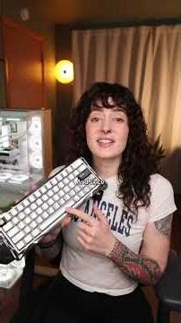 Another W keyboard #keyboard #pcbuild #pcgaming #tech #techgirl