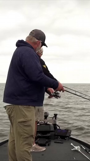 Have you ever fished a hair jig? Learn the ins and outs 👉 BassU.TV | Bass University