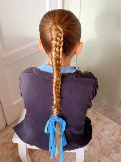 Lets try a new braid together 💙 This is our first attempt at a chinese ladder braid and I definitely think its worth learning 💙 Poppy has fine hair and the end piece of the braid was looking very thin 💙 So we added in a double ribbon bow to bulk up the hairstyle #braids #schoolhairideas #schoolhairstyles #hairtutorial #hairstylesforgirls