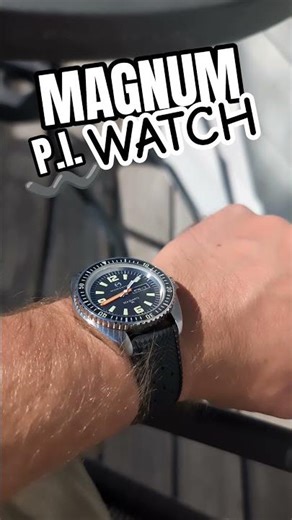 THIS IS THE ORIGINAL MAGNUM PI WATCH 〰️ ‪@momentumwatch1980‬ #divewatch #wristroll #wristwatch