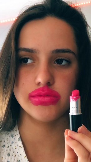 The Ultimate 1000 Layers of Lipstick Challenge