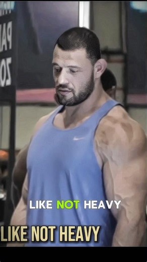 Angry bodybuilder vs Cleaner 😱
