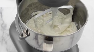 Keep your sugar flowers in bloom with CMC Powder. - ️ All you need is powdered sugar and milk – and mix. Grab meringue powder in 4 or 16oz pails at SatinIce.shop Don’t forget, we have a dessert inspiration for all occasions – using our entire line-up of products - on Pinterest. Just hit the follow button: https://pin.it/5MgK0MB | Satin Ice | Facebook