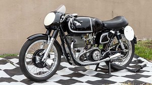 An Extremely Rare Matchless G45 Is Up For Auction Now
