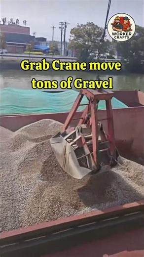 Efficient Aggregate Unloading | Ship-to-Shore Logistics | Heavy Machinery Unloading a Gravel Barge