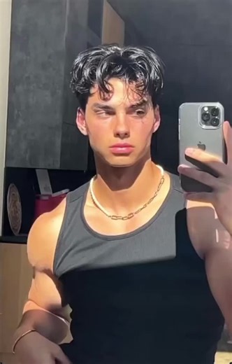 #perfectlywrong #captive #ben #benjenkins #jenkins #fry #frypgシ #✨ #🦋