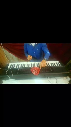 Yamaha PSR E383: Configuración y Ritmos