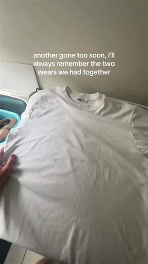 Uniqlo Try-On: Stylish Outfits Under $25