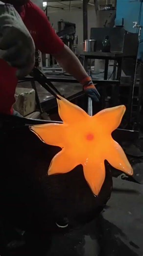 Glass Art Masterclass 53