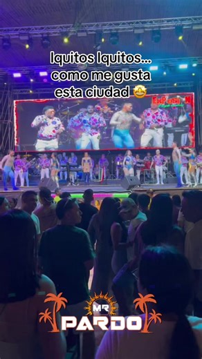 Pero que lindas muchachas, las que aquí en Iquitos hay 😍 @Explosión de Iquitos - Oficial