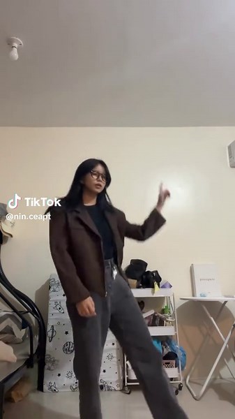 Dance Tutorial Inspired by Jennie from BLACKPINK