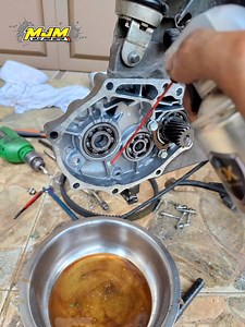 641K views · 5.2K reactions | Perbaikan dudukan baut tap oli gear matic los dol #fypシ #bengkel #otomotif #tutorial | Belajar Mekanik Dari NOL | Facebook