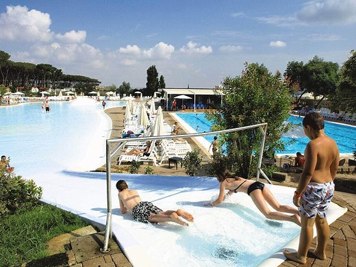 25 Best Eurocamp Sites for Families in 2026 - Mini Travellers - Family Travel & Family Holiday Tips