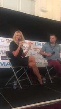 Pamela Anderson Barb Wire