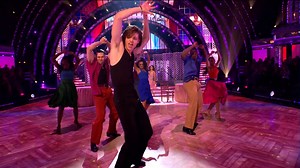 Nobody puts Bobby in the corner! 🍉 We had the time of our lives watching this Salsa and we owe it all to Bobby and Dianne 😉 | BBC Strictly Come Dancing