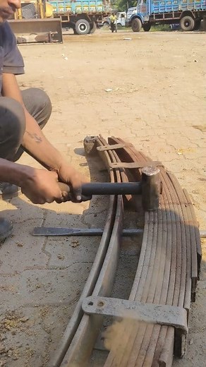 Front Leaf Springs installation #facebook #reels #automobile #mechanic #trending #viral #truck #like #follow #share #likefollowshare #facebooks #reel #facebookpost #facebookreelsviral #automotive #kamani #leafspring #reels #video #mechaniclife #spring #bushing | Ashok Kumar