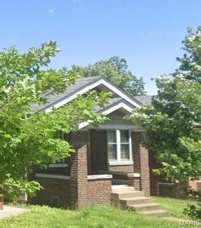 4253 Neosho St, Saint Louis, MO 63116 - MLS 26025482 - Coldwell Banker