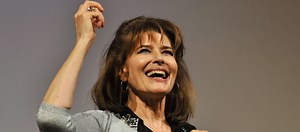 Fanny Ardant : “Je refuse d’avoir peur” - Psychologies.com